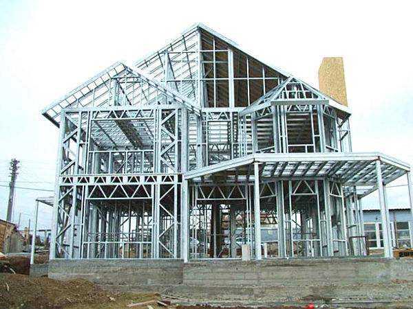安陆钢结构建筑的腐蚀问题应该如何预防
